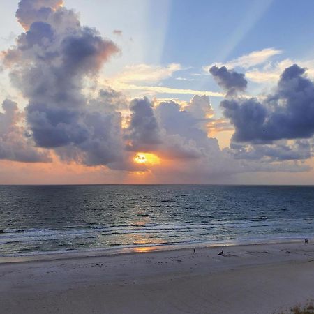 Open - Newly Furnished Penthouse/Views/Amenities/Location Villa St. Pete Beach Exterior photo