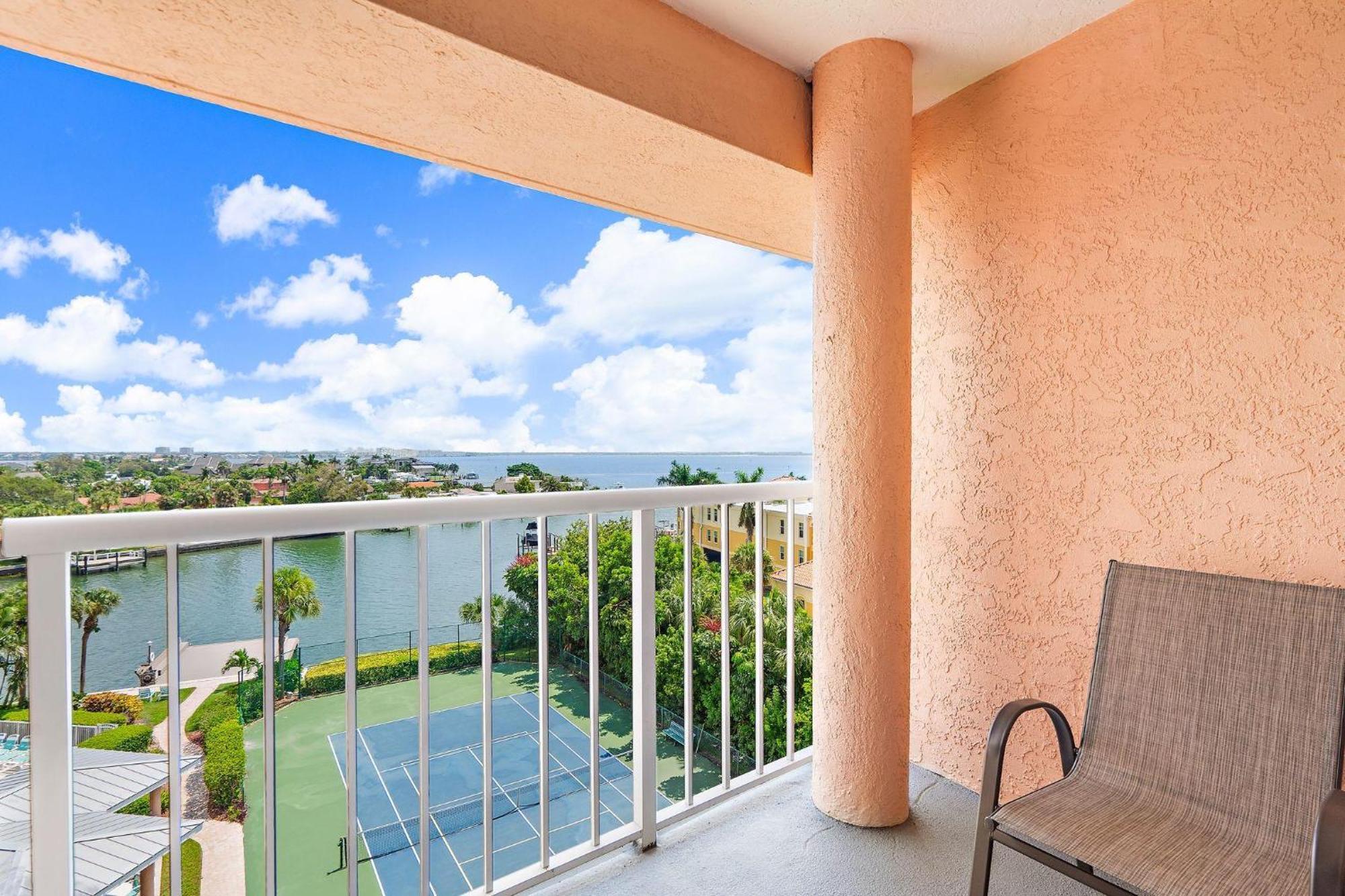 Open - Newly Furnished Penthouse/Views/Amenities/Location Villa St. Pete Beach Exterior photo